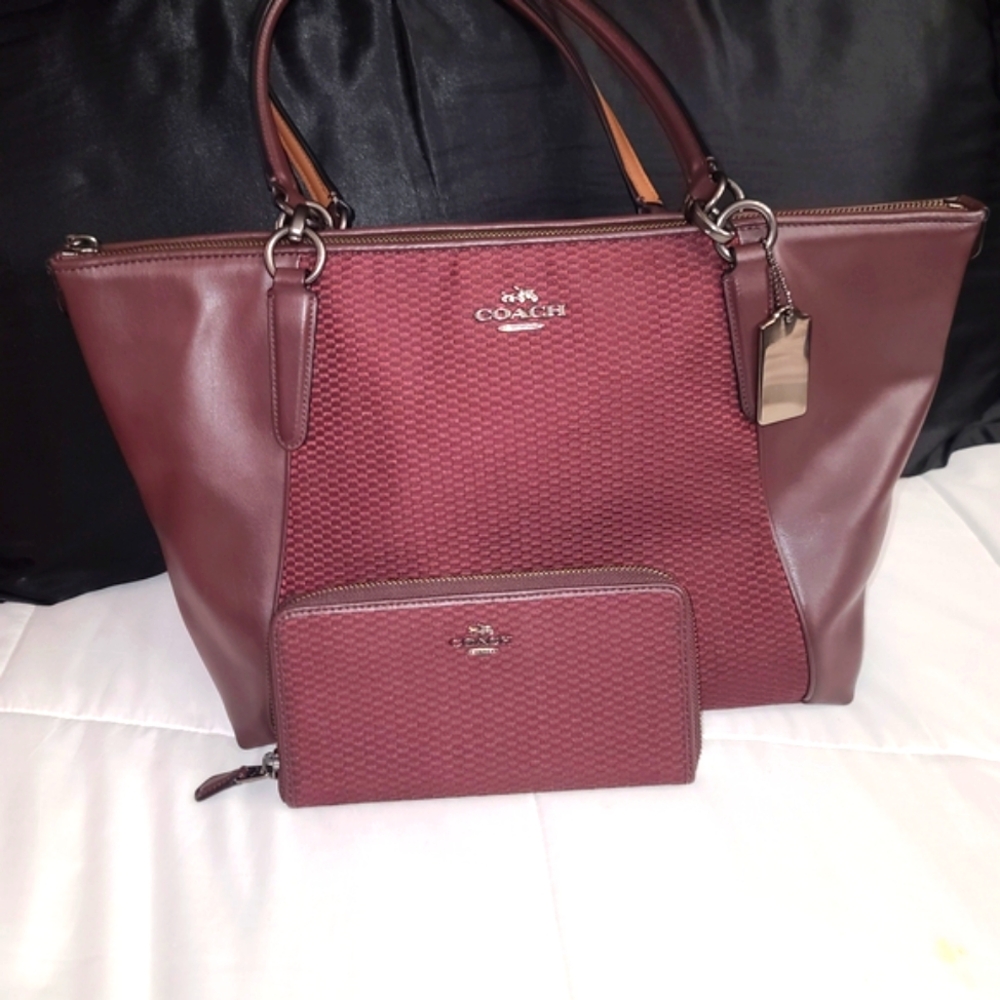 Coach Maroon Tote and Wallet Set